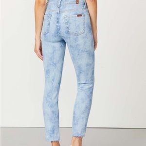 MOVING SALE 7 for all mankind stretchy jeans